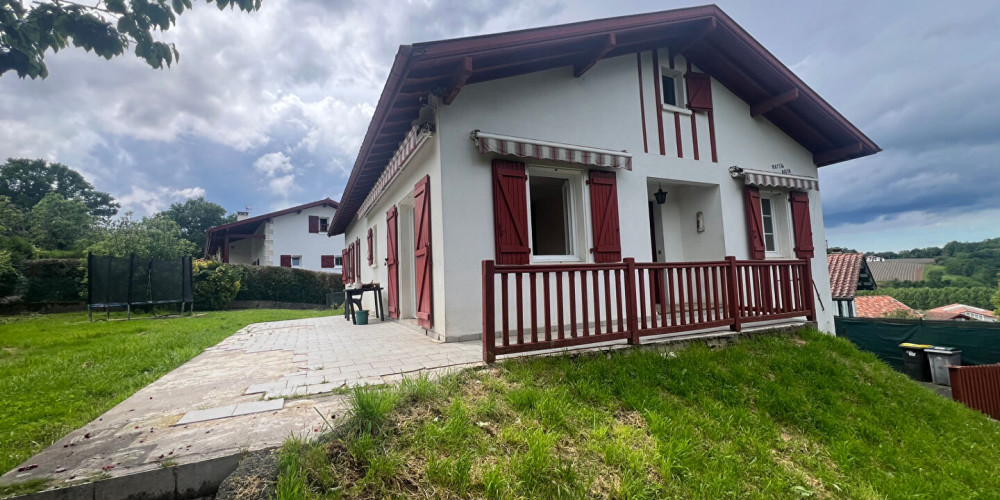 maison à ESPELETTE (64250)