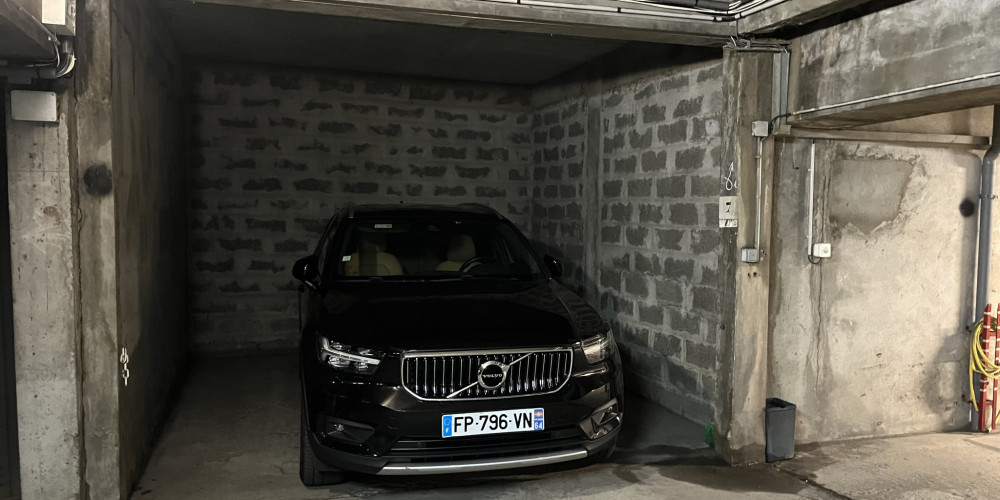 parking à BIARRITZ (64200)