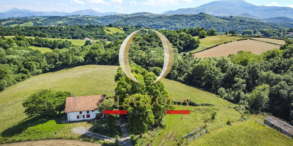 maison à ST PEE SUR NIVELLE (64310)