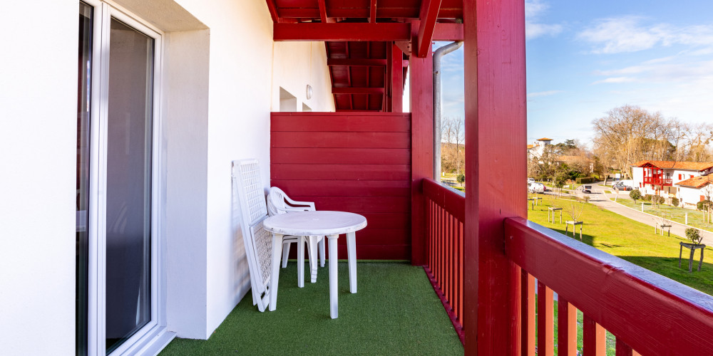 appartement à URRUGNE (64122)