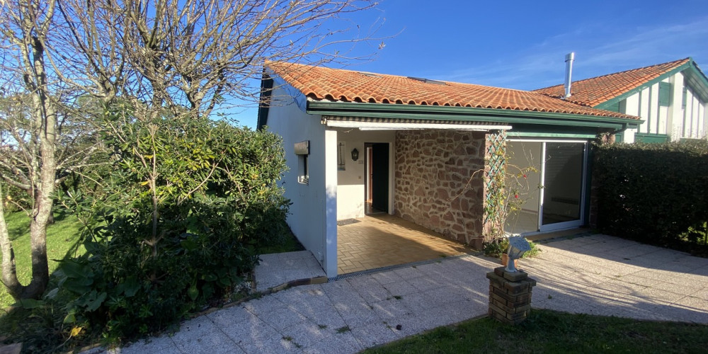 maison à ST JEAN DE LUZ (64500)