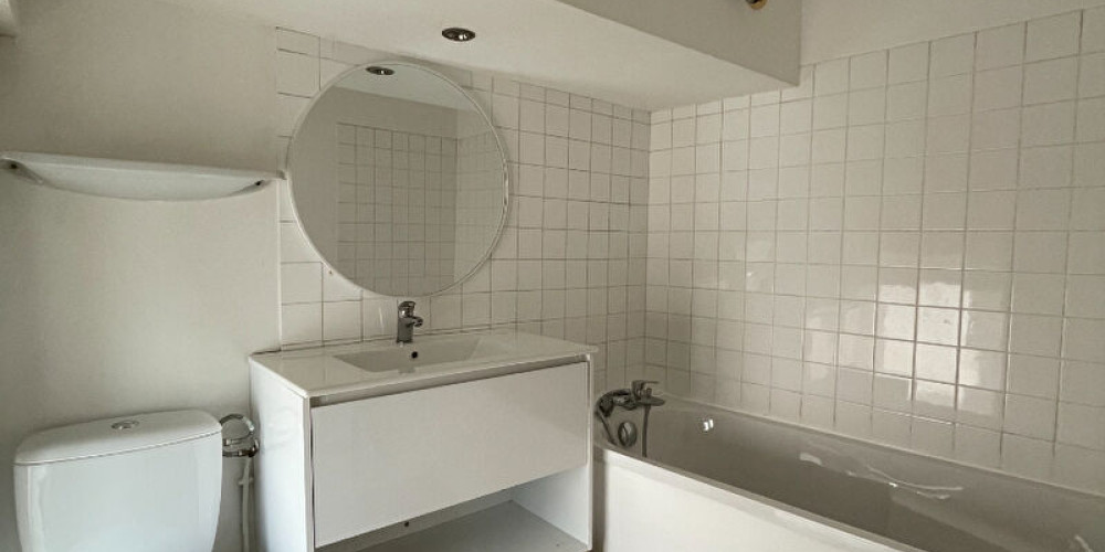 appartement à PAU (64000)