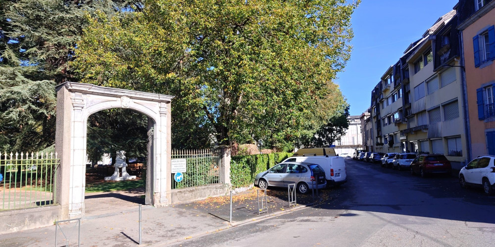 appartement à BAGNERES DE BIGORRE (65200)