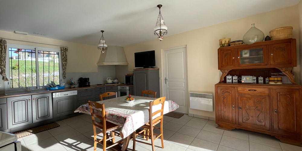 maison à AHETZE (64210)