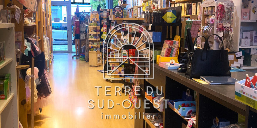 fond de commerce à ST JEAN DE LUZ (64500)