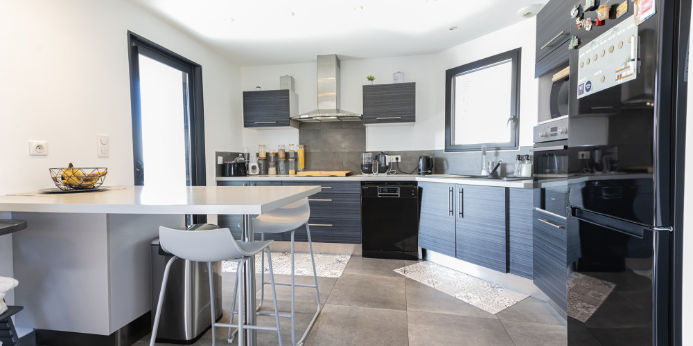 appartement à SAUVAGNON (64230)