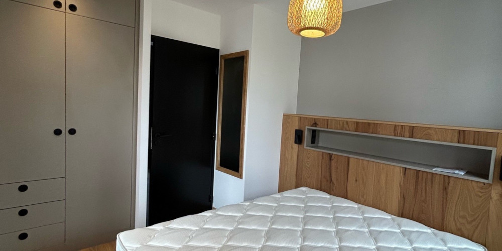 appartement à UHART CIZE (64220)