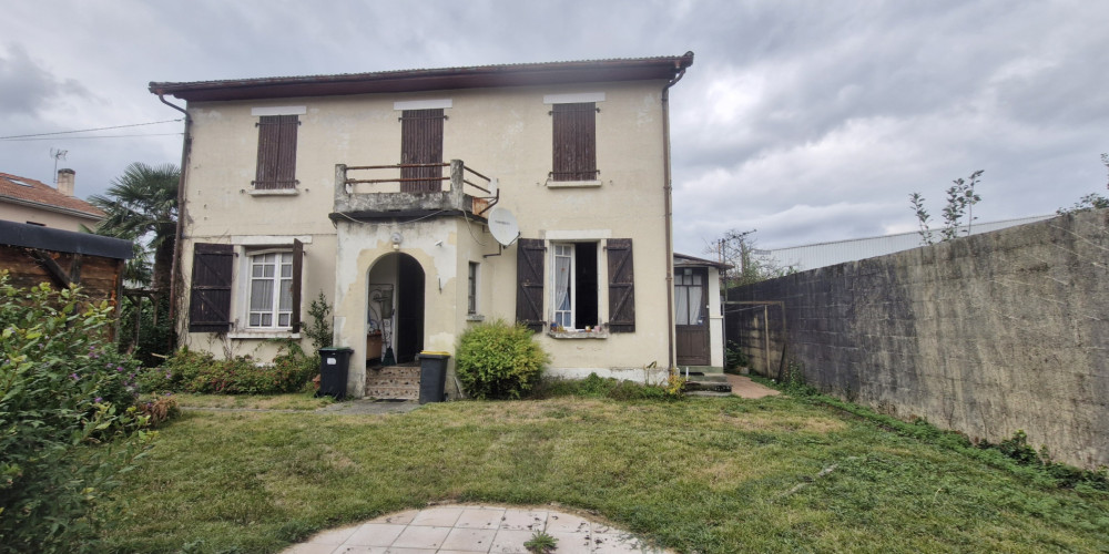 maison à LOURDES (65100)