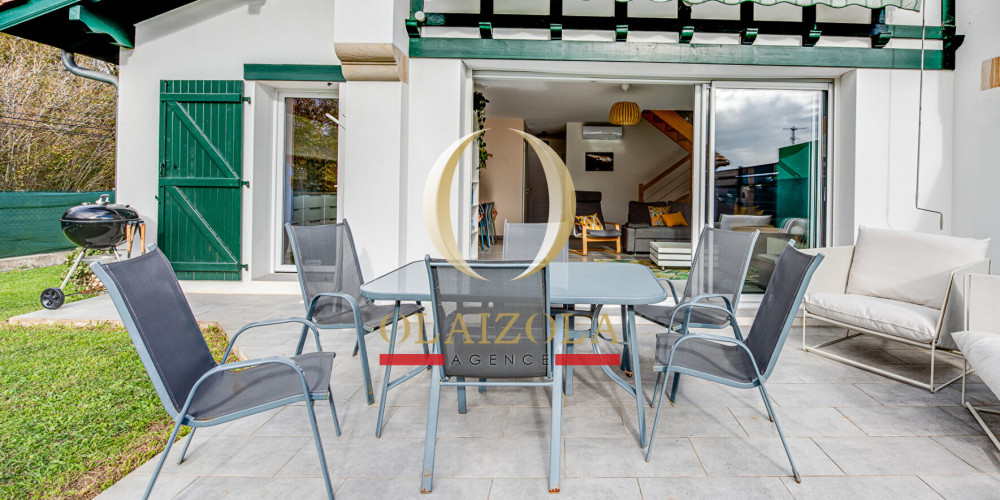 maison à ST PEE SUR NIVELLE (64310)