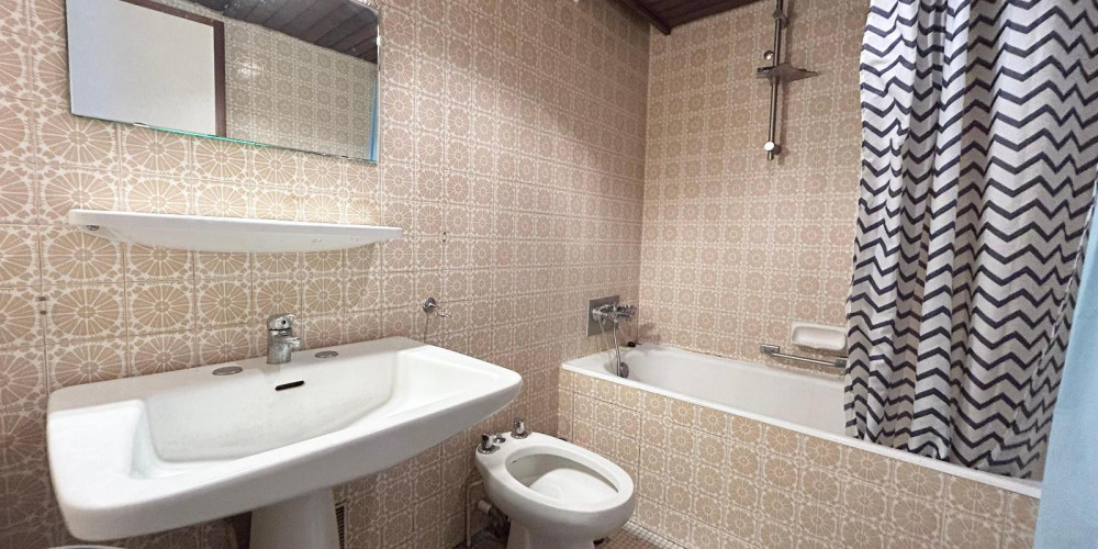 appartement à PAU (64000)