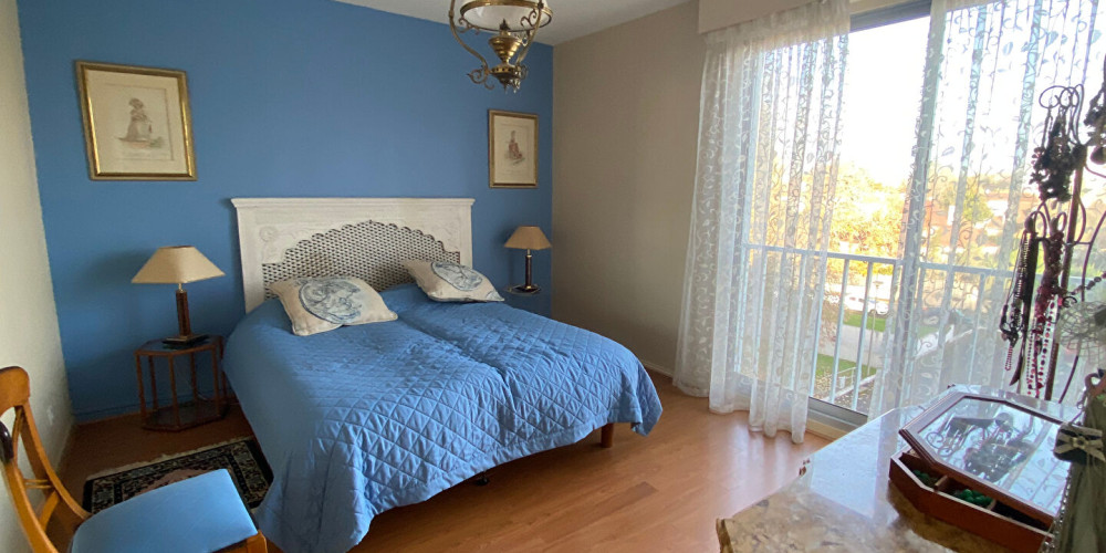 appartement à PAU (64000)