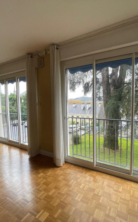 Appartement  PAU