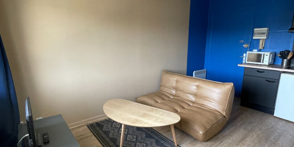 appartement à PAU (64000)