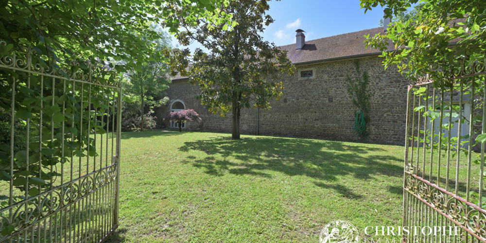 maison à PAU (64000)