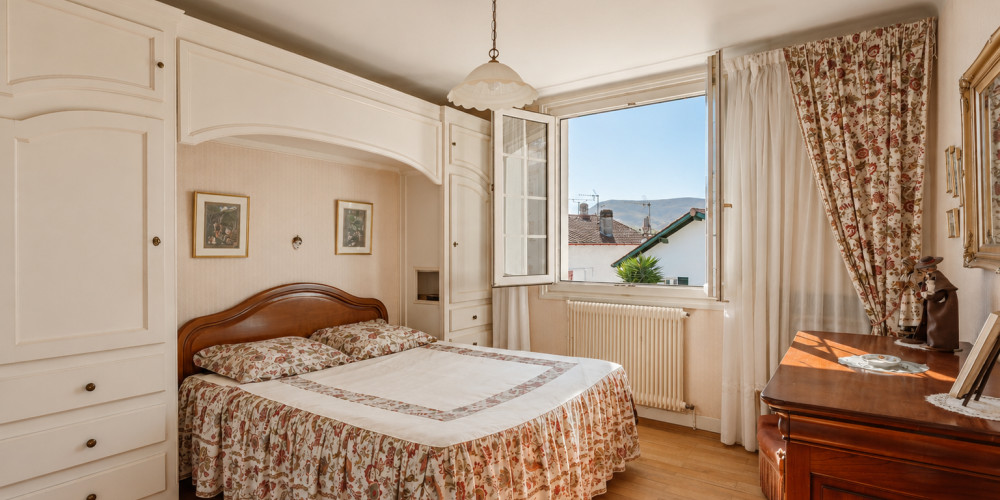 appartement à URRUGNE (64122)