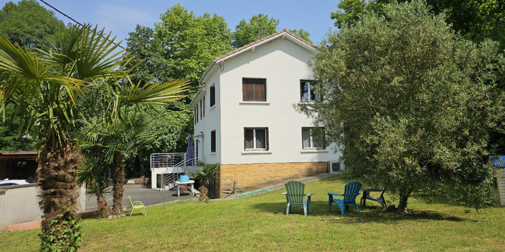 maison à PUYOO (64270)