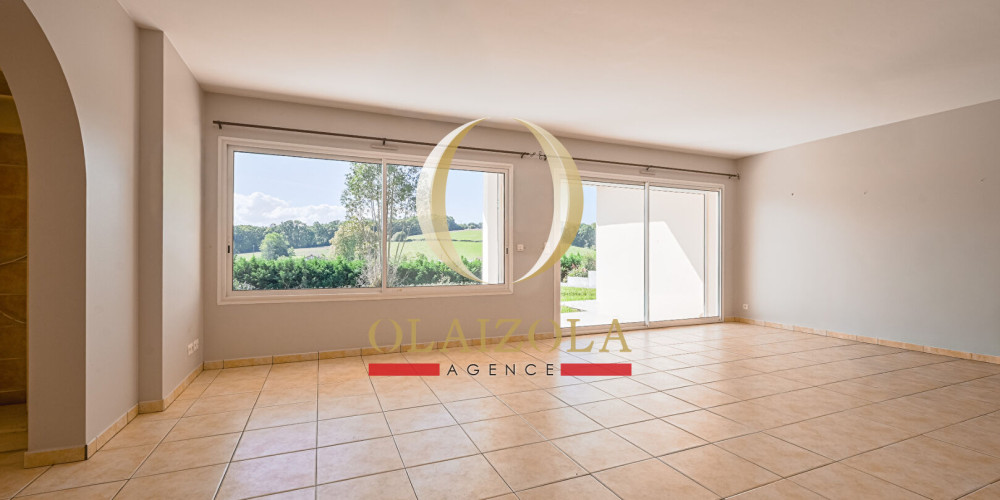 maison à URRUGNE (64122)