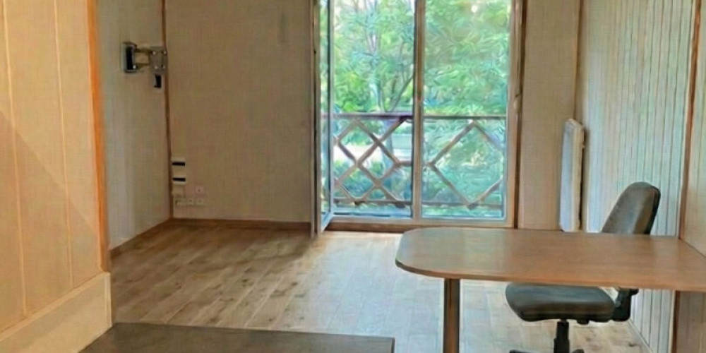 appartement à PAU (64000)