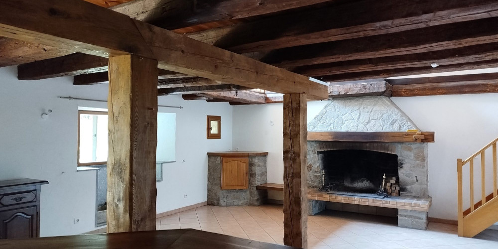 maison à CAMPAN (65710)
