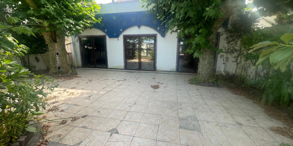 local commercial à ANGLET (64600)