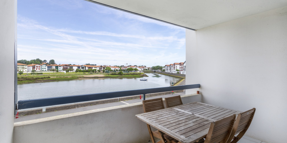 appartement à URRUGNE (64122)
