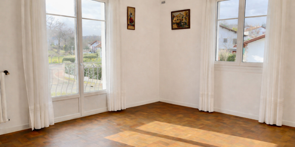 maison à CIBOURE (64500)