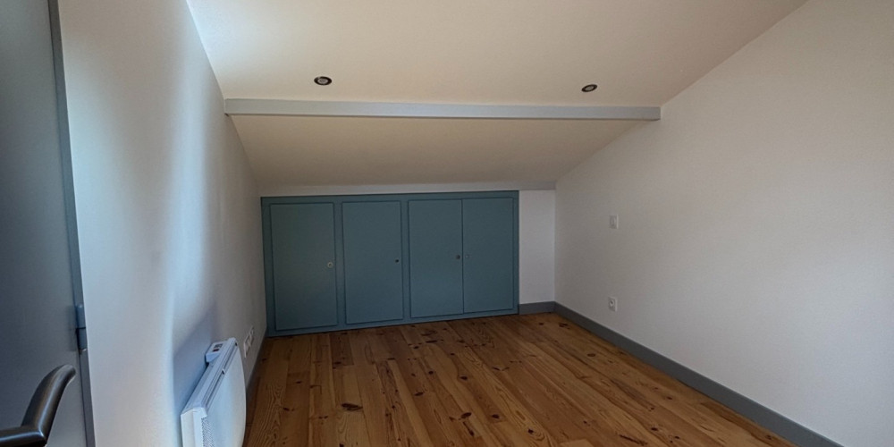 appartement à PAU (64000)