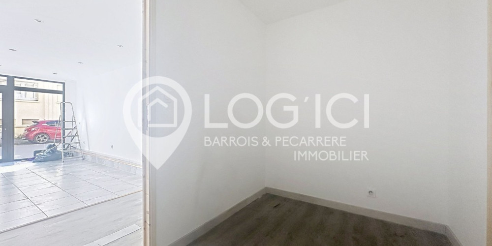 local commercial à TARBES (65000)