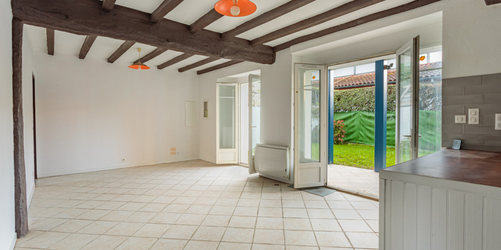 appartement à URRUGNE (64122)