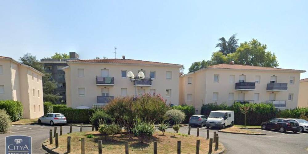 appartement à PAU (64000)