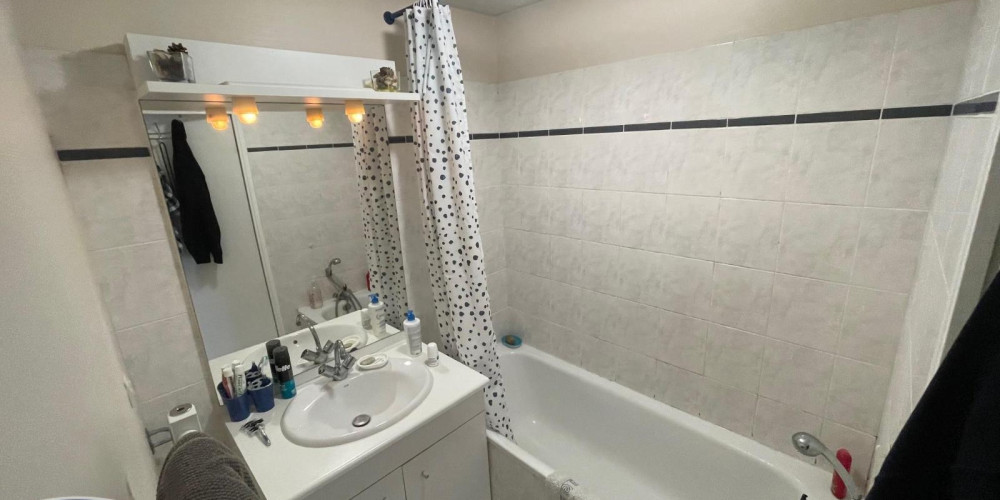 appartement à PAU (64000)