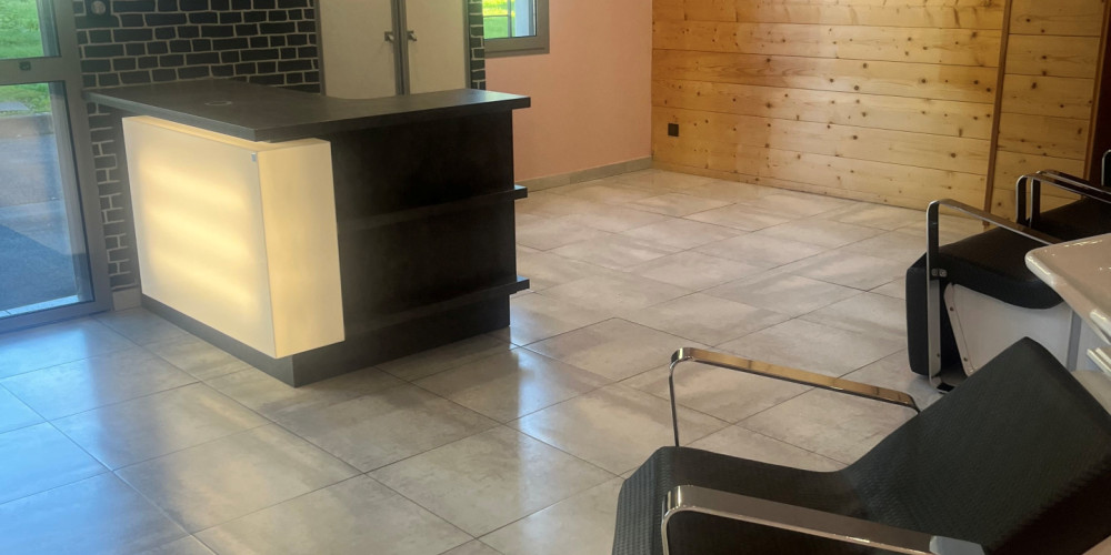 local commercial à LOURDES (65100)