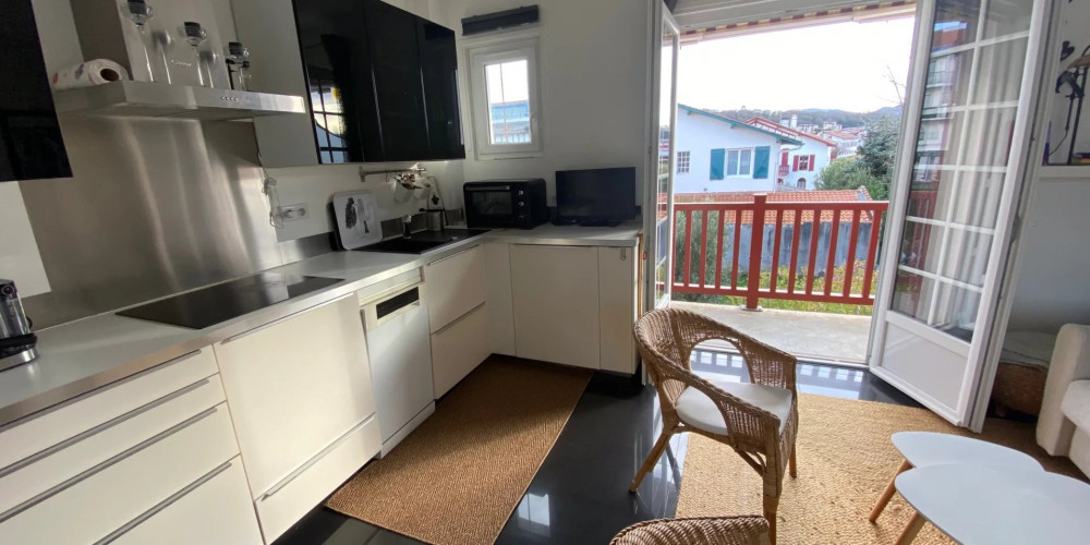 appartement à URRUGNE (64122)