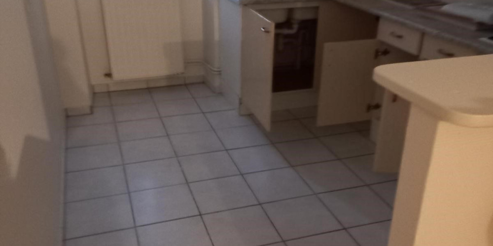 appartement à OLORON STE MARIE (64400)