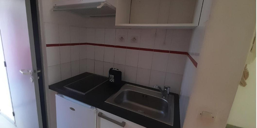 appartement à PAU (64000)