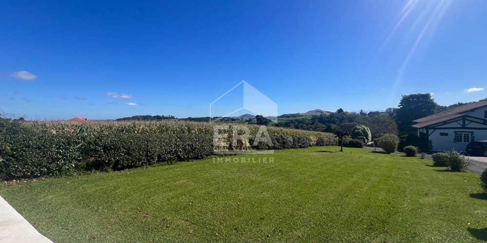 terrain à HASPARREN (64240)