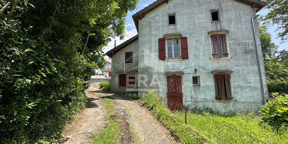 maison à CAMBO LES BAINS (64250)