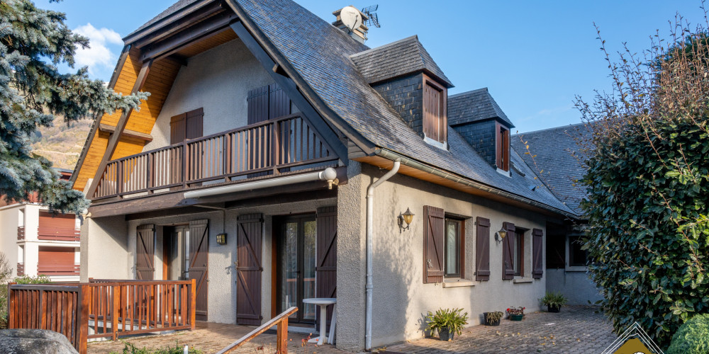 maison à ST LARY SOULAN (65170)