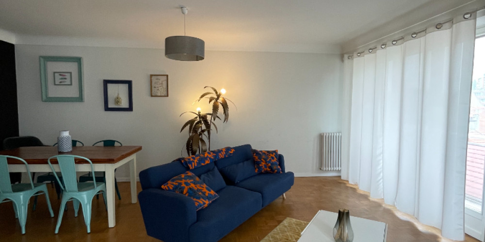 appartement à PAU (64000)
