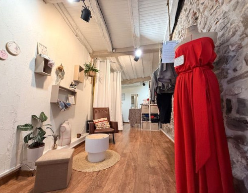 local commercial  BAYONNE