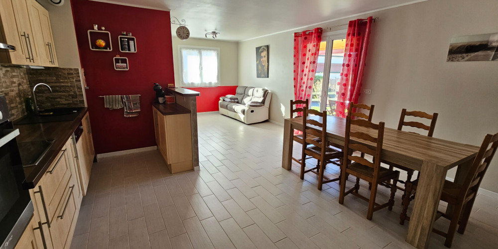 maison à ST PEE SUR NIVELLE (64310)