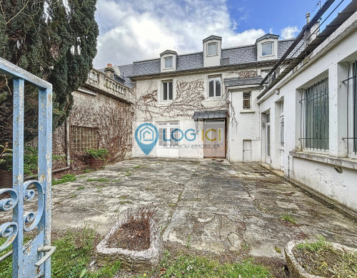 maison  ST LARY SOULAN