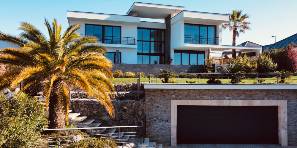 maison à PAU (64000)