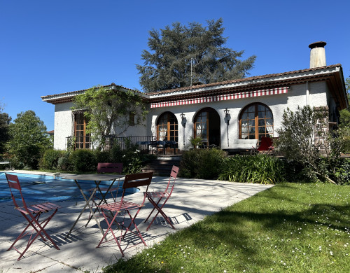 maison  BILLERE