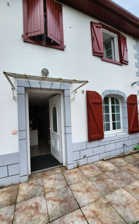 Maison  HASPARREN