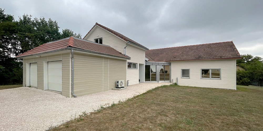 maison à MORLAAS (64160)