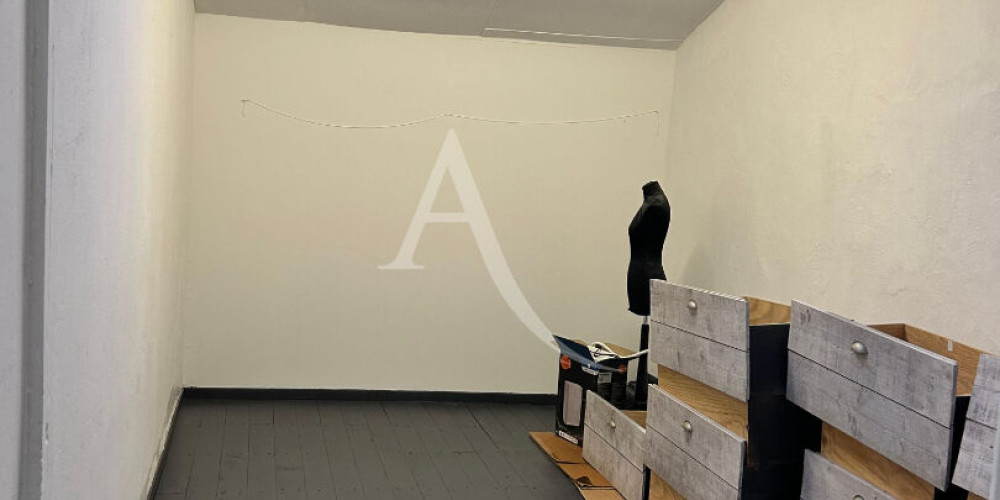 local commercial à ST JEAN DE LUZ (64500)