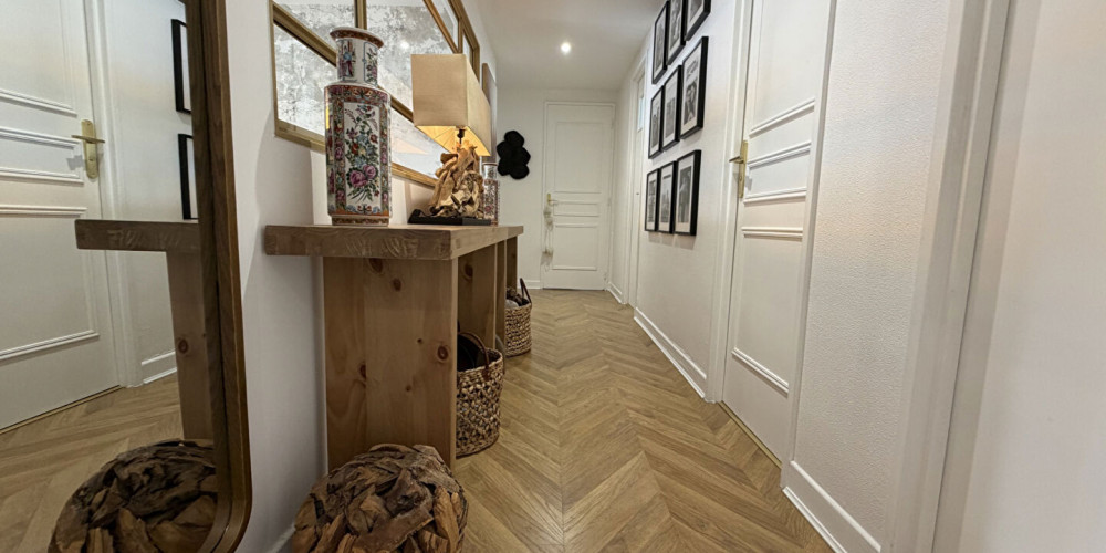 appartement à PAU (64000)