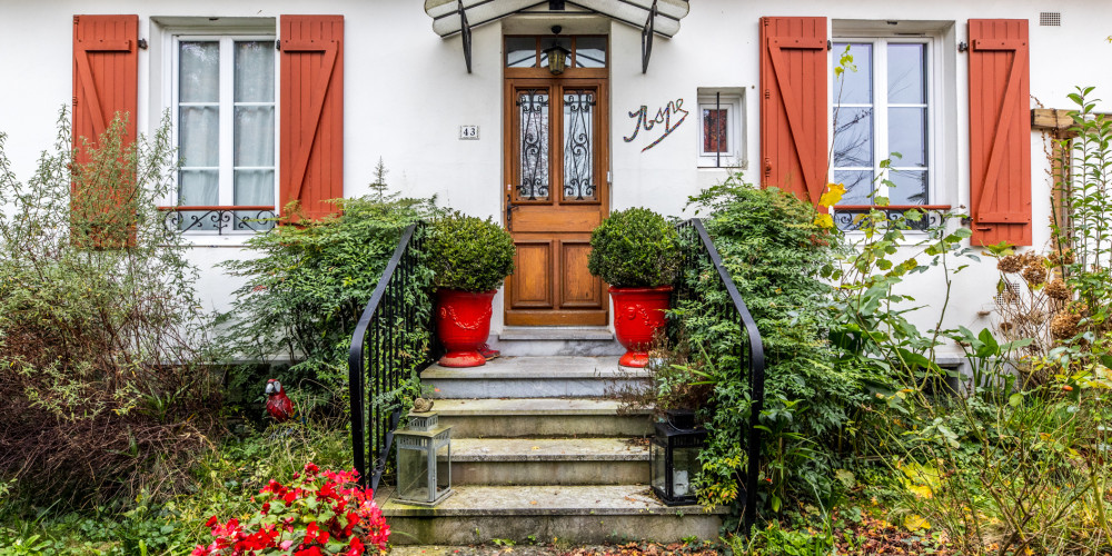 maison à PAU (64000)