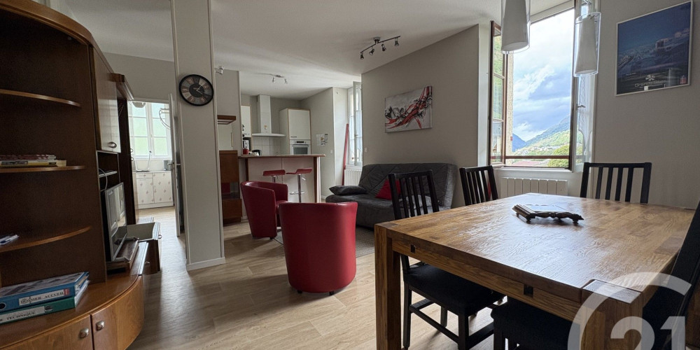 appartement à LUZ ST SAUVEUR (65120)